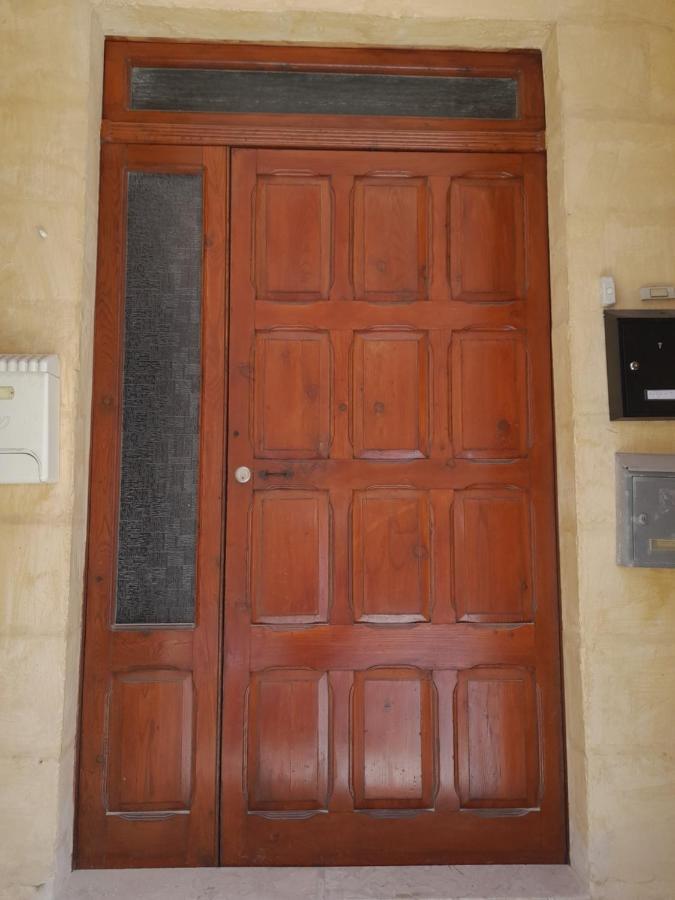 Gozo Marsalforn Apartment ภายนอก รูปภาพ