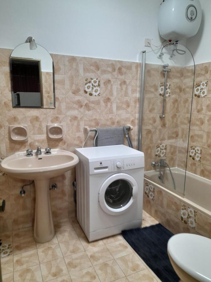 Gozo Marsalforn Apartment ภายนอก รูปภาพ