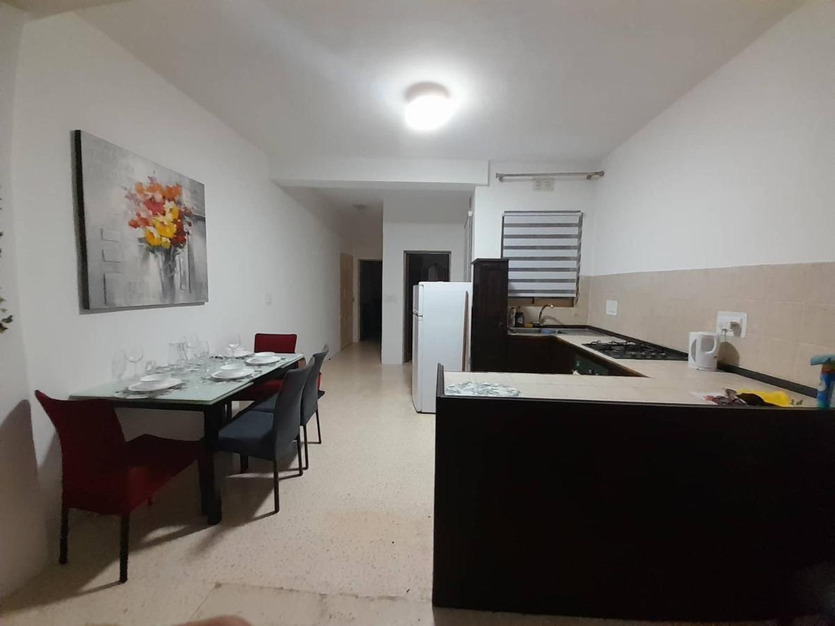 Gozo Marsalforn Apartment ภายนอก รูปภาพ